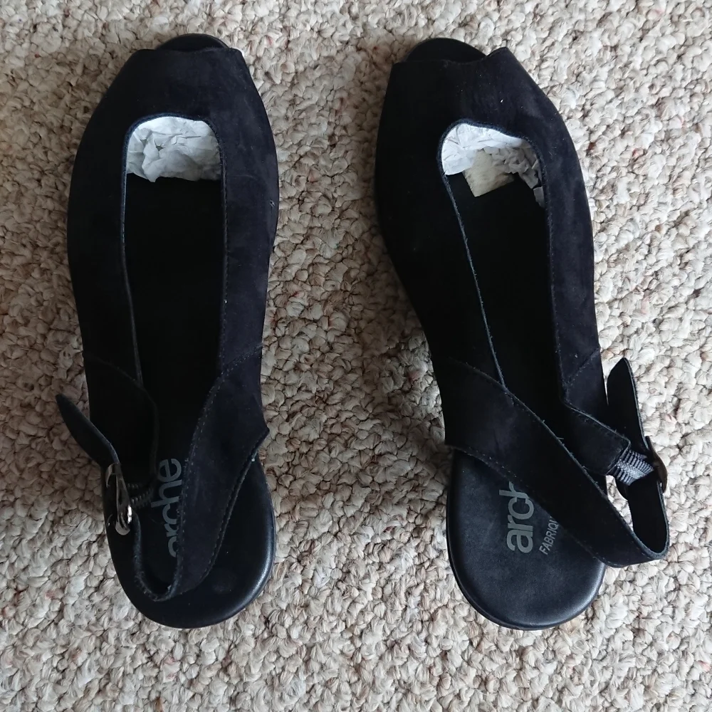 Arche Black Leather Slingback Sandals size 8